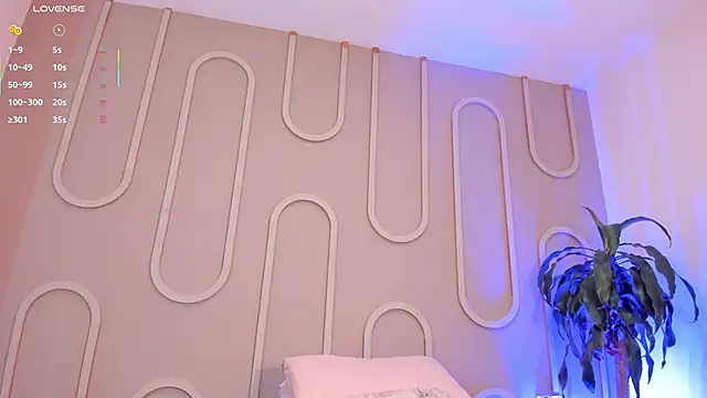  miss mia online show from 07/01/26, 11:56