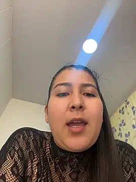 evelyn 1702 online show from 05/12/26, 08:39