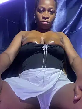 Snapshot of Rozanna_here chatting on 10/03/25, 04:20 Rozanna here online show from 10/03/25, 04:20