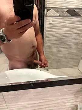 Snapshot of 123plmnbvcxz chatting on 09/10/25, 08:20 123plmnbvcxz online show from 09/10/25, 08:20