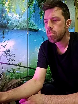 welcome-to-the-jungle online show from 04/13/26, 08:03