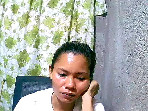 Snapshot of Sweeetgurll chatting on 09/17/25, 08:16 Sweeetgurll online show from 09/17/25, 08:16