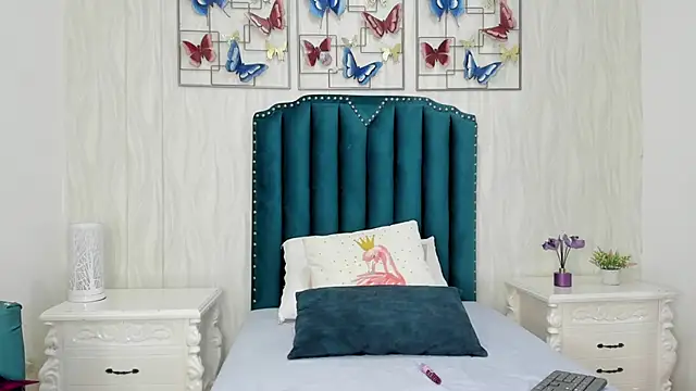 Snapshot of Alison_Carde05 chatting on 12/01/25, 07:41 Alison Carde05 online show from 12/01/25, 07:41