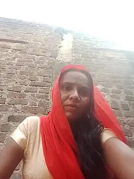 Sonia66w online show from 10/12/25, 09:41