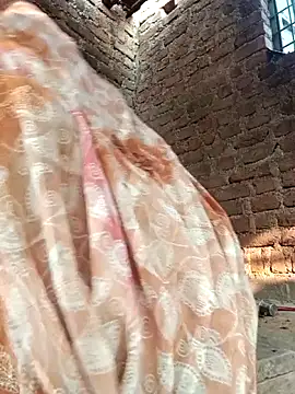 Sonia66w online show from 11/30/25, 02:26