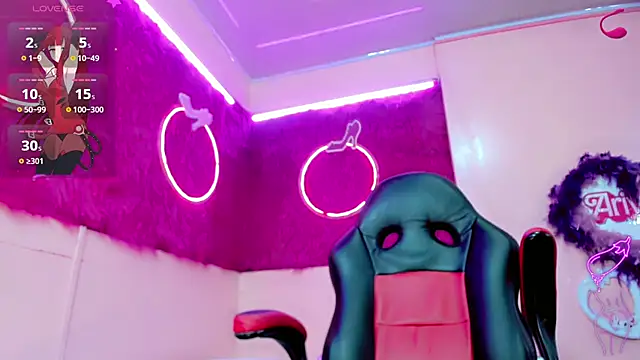 Natasha clifford online show from 09/25/25, 03:10