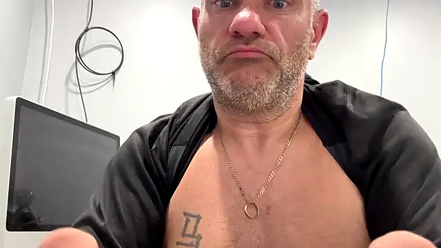 frankyjones8989 online show from 11/19/25, 03:39