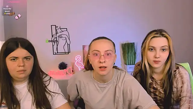 luna tin online show from 09/09/25, 08:25