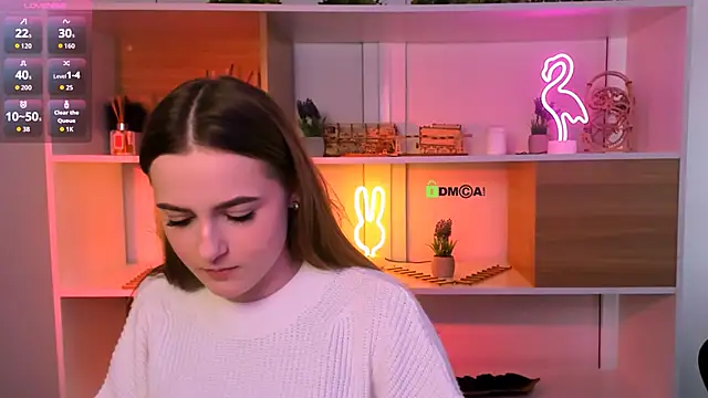 luna tin online show from 12/02/25, 08:52