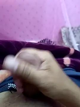 Snapshot of Sonukumar202000 chatting on 11/27/25, 11:29 Sonukumar202000 online show from 11/27/25, 11:29