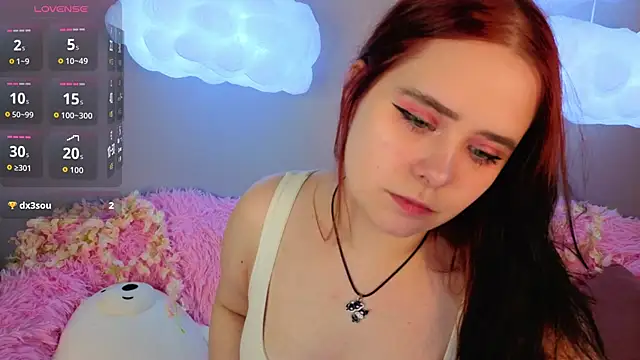 Snapshot of Alis_Platt chatting on 05/08/26, 01:33 Alis Platt online show from 05/08/26, 01:33