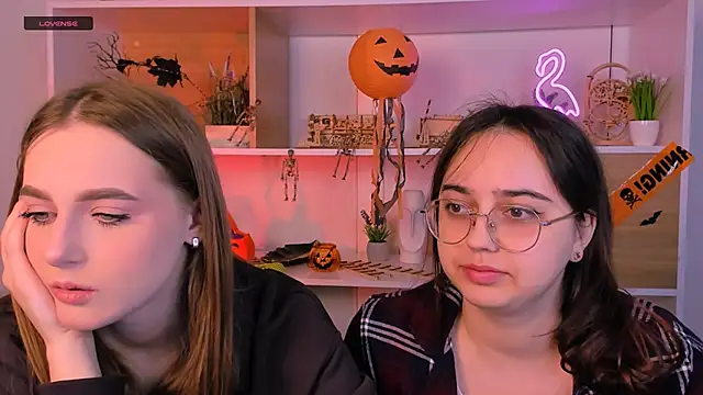 Snapshot of aria_moo chatting on 11/03/25, 12:17 aria moo online show from 11/03/25, 12:17