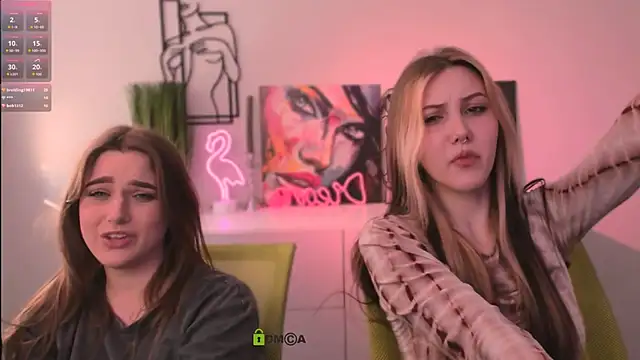 Snapshot of aria_moo chatting on 11/19/25, 08:47 aria moo online show from 11/19/25, 08:47