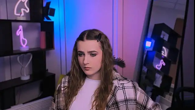 Snapshot of aria_moo chatting on 12/05/25, 07:21 aria moo online show from 12/05/25, 07:21