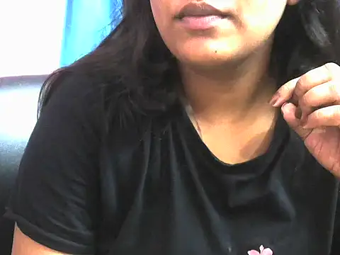 Queenxxx98 online show from 10/14/25, 08:09