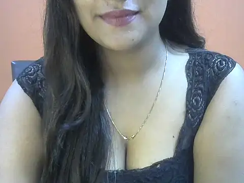 Queenxxx98 online show from 11/27/25, 05:59