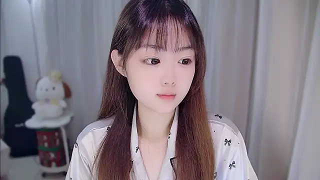 YUANYUAN-A online show from 04/07/26, 12:16