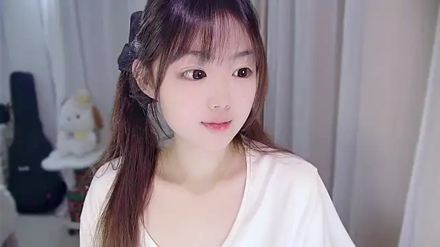 YUANYUAN-A online show from 04/23/26, 12:29