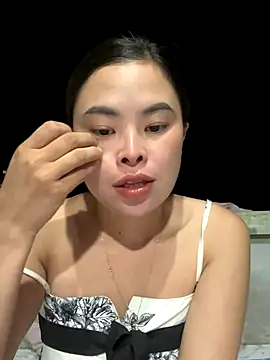 Snapshot of han-cute chatting on 09/24/25, 01:58 han-cute online show from 09/24/25, 01:58