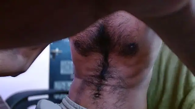 Snapshot of funndudd chatting on 11/04/25, 06:18 funndudd online show from 11/04/25, 06:18