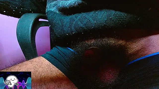 Snapshot of funndudd chatting on 11/18/25, 06:23 funndudd online show from 11/18/25, 06:23