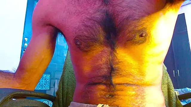 Snapshot of funndudd chatting on 11/22/25, 11:20 funndudd online show from 11/22/25, 11:20