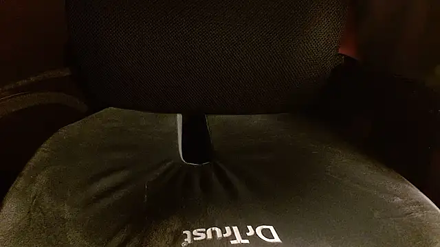 Snapshot of funndudd chatting on 03/01/26, 06:59 funndudd online show from 03/01/26, 06:59