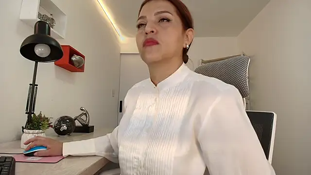 Skylar  Desire online show from 09/24/25, 01:03