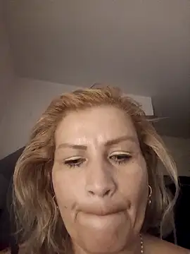 Juanitarubia online show from 12/20/25, 10:50