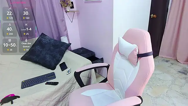 DaniniAnderson online show from 10/20/25, 04:02