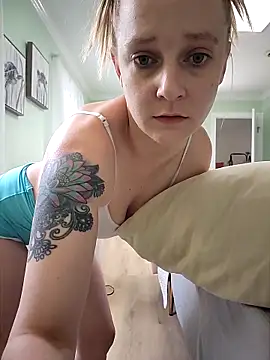  Karizma  online show from 10/14/25, 07:58