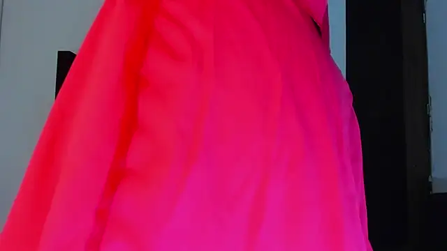 Snapshot of tianastone_ chatting on 11/01/25, 04:58 tianastone online show from 11/01/25, 04:58