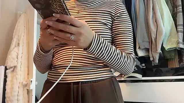 KayleeBella online show from 03/13/26, 08:04