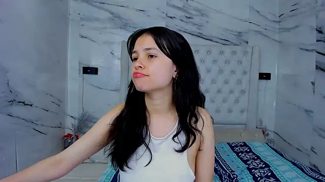 Ari and Storm online show from 10/04/25, 01:53