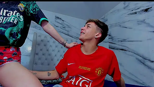 Ari and Storm online show from 11/28/25, 03:36