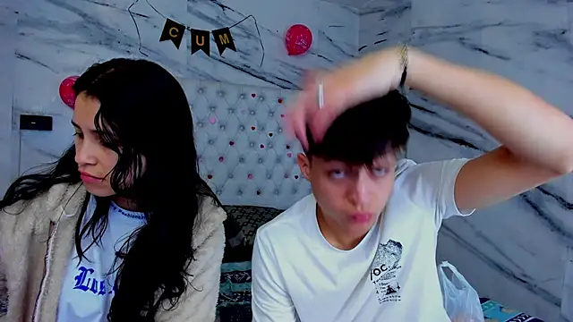 Ari and Storm online show from 04/19/26, 03:22