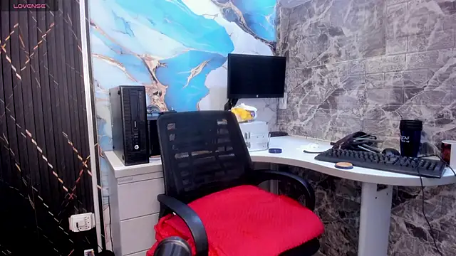 Scarlett 14  online show from 04/22/26, 06:42