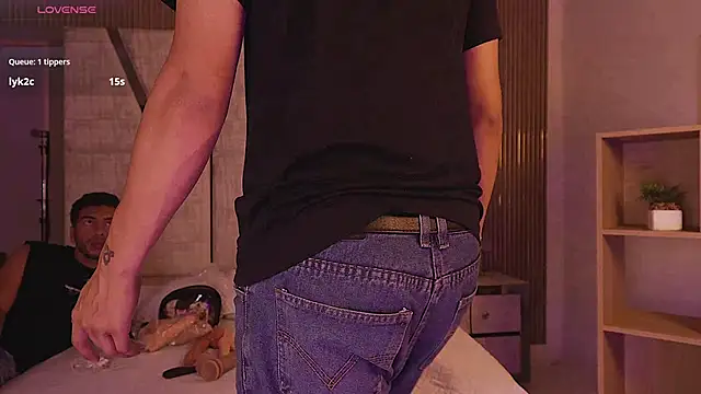 LiamDeep online show from 01/17/26, 09:07