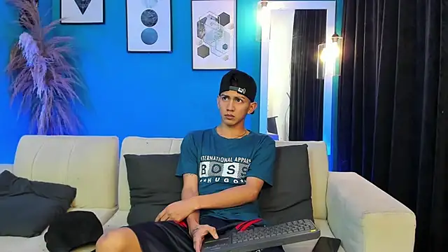 Marcus and Tony online show from 02/17/26, 03:47