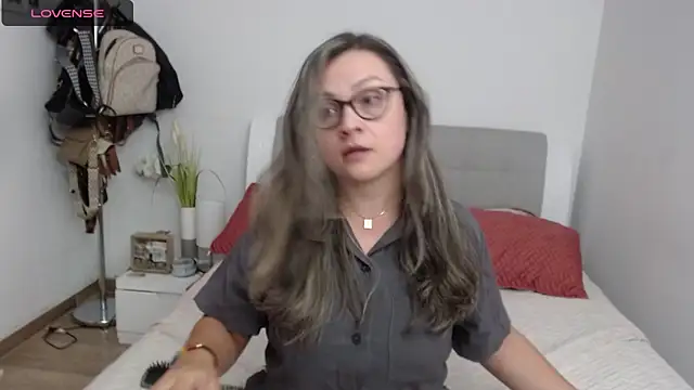 sophie lopez1 online show from 12/08/24, 01:13