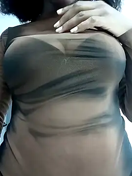 Snapshot of AmiraMorgan chatting on 09/25/25, 02:59 AmiraMorgan online show from 09/25/25, 02:59