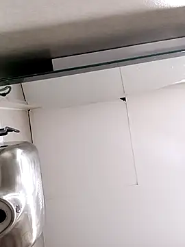 Snapshot of AmiraMorgan chatting on 10/09/25, 02:42 AmiraMorgan online show from 10/09/25, 02:42