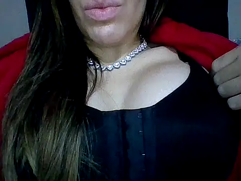 Yasleal online show from 04/12/26, 02:49