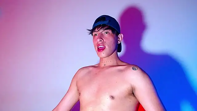 rowanbigboy23 online show from 01/12/26, 04:23