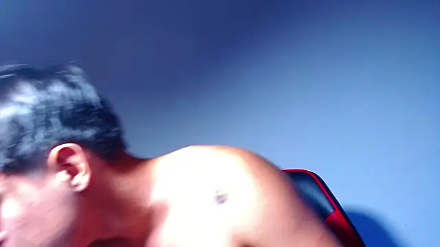 rowanbigboy23 online show from 04/13/26, 11:43