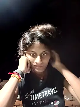 Snapshot of Jyoti_thakurr chatting on 09/10/25, 06:41 Jyoti thakurr online show from 09/10/25, 06:41