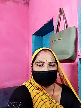 Snapshot of Sabnam_thakurr chatting on 09/10/25, 11:32 Sabnam thakurr online show from 09/10/25, 11:32