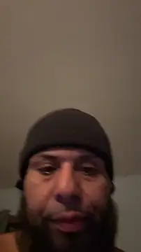 Snapshot of Lunablu13 chatting on 12/05/25, 02:09 Lunablu13 online show from 12/05/25, 02:09