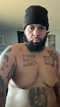 Snapshot of Lunablu13 chatting on 12/21/25, 05:20 Lunablu13 online show from 12/21/25, 05:20