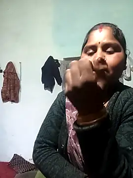 Sheema tyagi online show from 01/14/26, 12:11